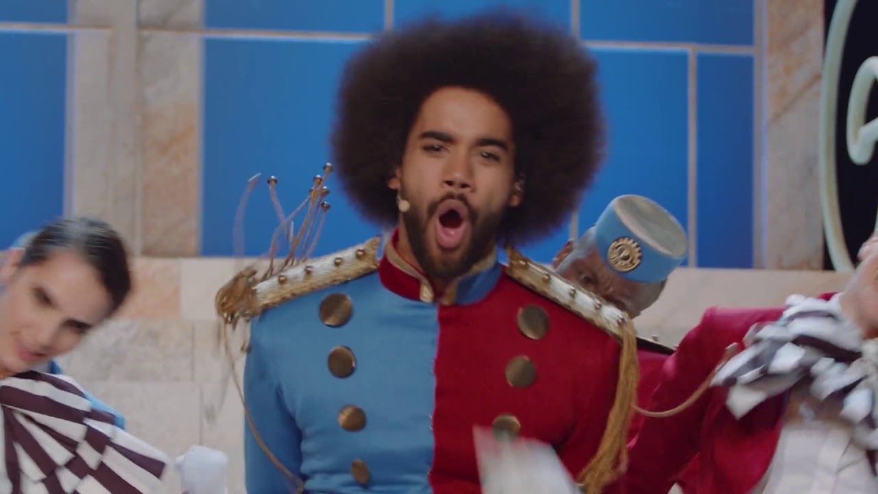 Miniature de la vidéo PALACE sur scène au Théâtre de Paris du film Palace sur scène