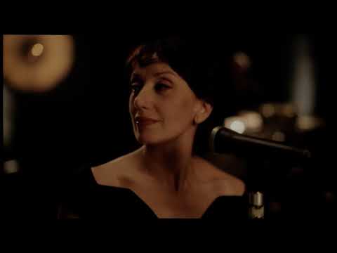 Luz Casal - Historia de un amor (Videoclip Oficial)