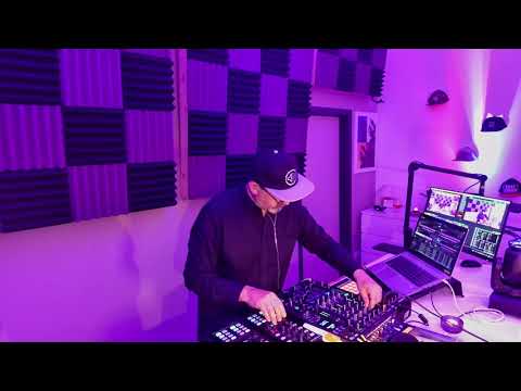 The weekly underground music show "Looking for the Perfect Beat 202117".