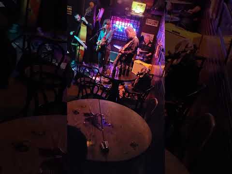 Sarah Levecque and band closing Vincent's 061723, and welcome 1st time Cambridge visitors!