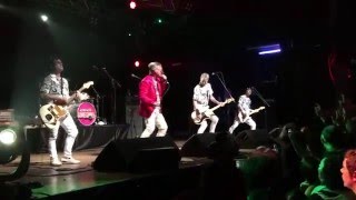 Me First And The Gimme Gimmes • &#39;O Sole Mio