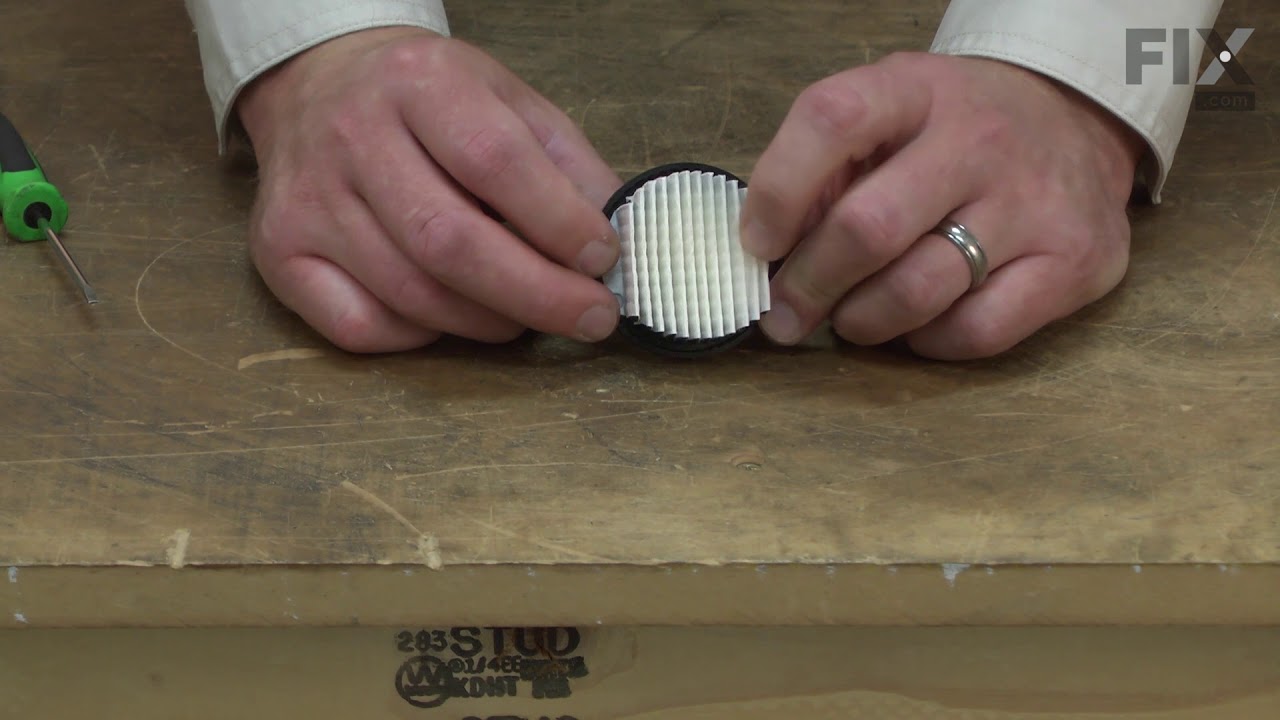 Replacing the FILTER REPLACEMENT