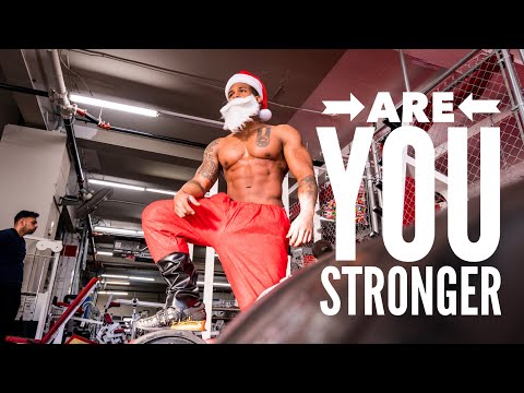 Santa Powerlifting Total : 1515lb + .. Are You Stronger than Santa
