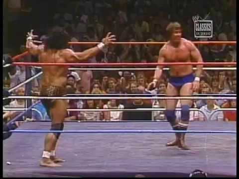 Superfly Jimmy Snuka vs. Roddy Piper-1984