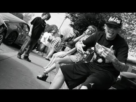 Cali Kidd - "She Likes it" - Directed by @JaeSynth