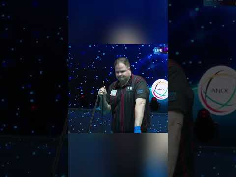 Jason Theron is leaving it all on the table this round! 💥