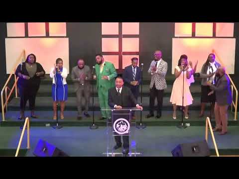 (OFFICIAL) Dancin', Clappin' & Liftin' @ URM with Aaron MAYFIELD!!