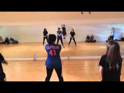 LKD Class - LoKo dancing to f(x)'s "NU ABO"