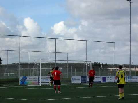 Donk 2 - Nieuwerkerk 4 intikkertje Tijs