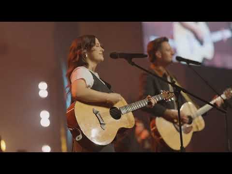 Covenant Worship | Open The Gates (Live) feat. Nikki Moltz