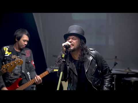 NEVER GIVE UP!! (ZIGAZ feat. IRANG ARKAD & BONGKY BIP)