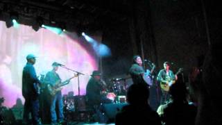 13th Floor Elevators - "Tried To Hide" live at LEVITATION 2015