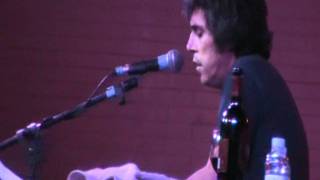 &quot;UNA DÉCIMA DE SEGUNDO&quot;. Antonio Vega by Iván Ferreiro. HD.