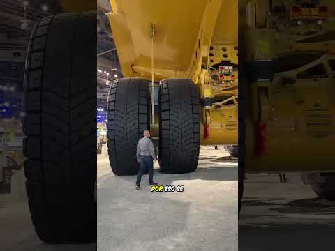 Por qué los camiones mineros llevan cadenas colgando detrás de las llantas