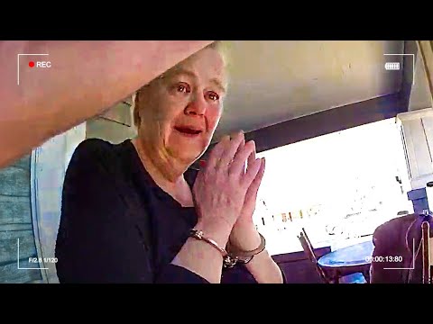 Evil Mother Realizes Children Escaped And Found Police