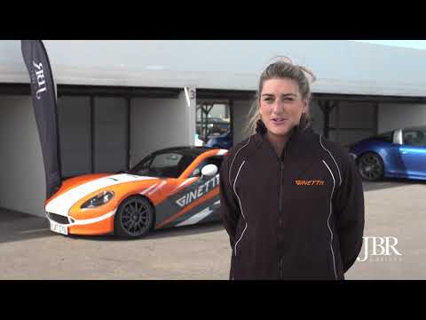 Ginetta G40s on the track with JBR Capital Drivers Club