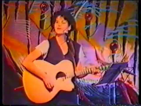 Kylie Harris - I'll Get Over You (solo 1995)