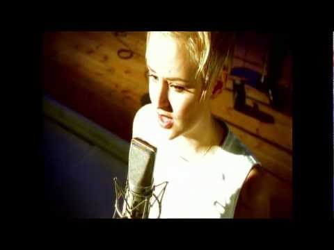 Sonic Dream Collective - Don't Go Breaking My Heart