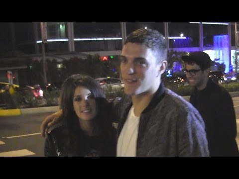 Newlyweds Shenae Grimes And Josh Beech Are Very In love