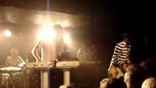 Hot Hot Heat - Rescue Rooms [Dirty Mouth]