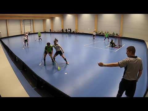 27.02.2020 SB Fantsut - FC Tuusula B-tytöt - erä 1/3 Tuusulan salibandyhalli