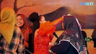 Download lagu SURAT PUTIH | IBU DEVI | SANDIWARA ANEKA TUNGGAL ( CABLEK ) LIVE BULAK KIDUL 23 April 2025 mp3 Download lagu SURAT PUTIH | IBU DEVI | SANDIWARA ANEKA TUNGGAL ( CABLEK ) LIVE BULAK KIDUL 23 April 2025 mp3