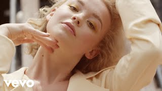 Millie Turner - She Was A Dancer