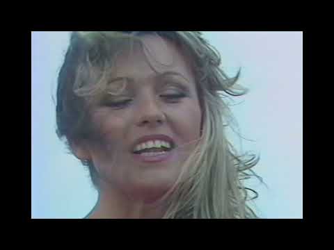 Eva Csepregi - Smile Again (short version)