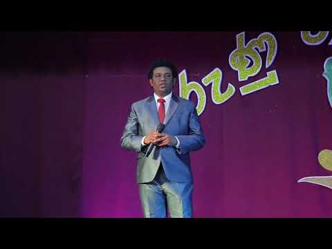 තරු පායපු වේදිකාවක ගැයූ ඔබ ඇසිය යුතුම ගීතයක්..