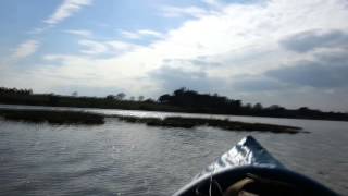 preview picture of video 'Inflatable Kayak on the River Alde'