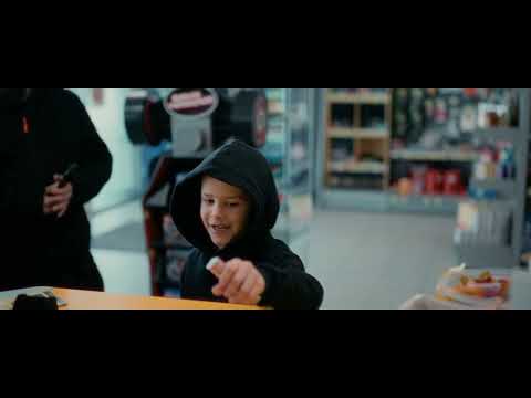 Gyöngy - Csak egy senki (Official Music video)