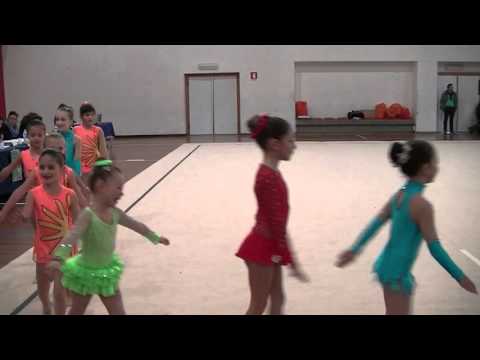 01 Sfilata iniziale   Pulcine Giovanisime