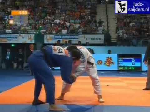 Judo 2009 Rotterdam: Victor Scvortov (MDA) - Jeong-Hwan An (KOR) [-66kg].