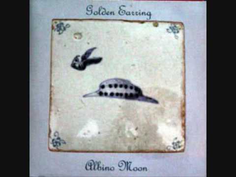 Golden Earring Albino Moon