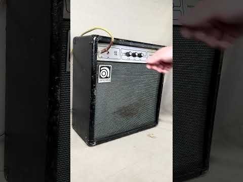 Ampeg B-100 G-100 2-Channel 20-Watt 1x10" Bass Guitar Combo 1977 image 10