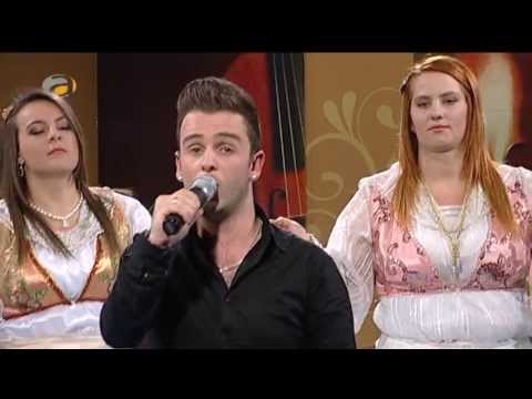 Emrah Mehmedi - Devojce Belo, Crveno