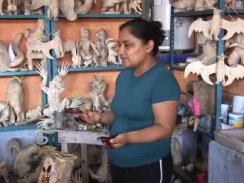 Making Natural Paint Colors at the Wood Carving Workshop of Jacobo and Maria Angeles Ojeda