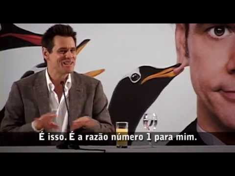 Jim Carrey em coletiva internacional de 'Os pinguins do papai'