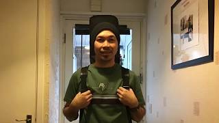 Video thumbnail for Fender Deluxe Strat Tele Gig Bag Review by vincent ryan borres