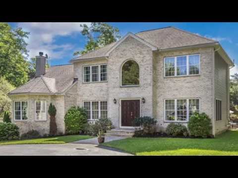 13 Homeland Ave, Saugus MA - Sue Palomba - Tel 617-877-4553