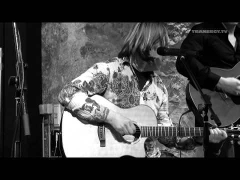 Nosie Katzmann - Right in the night (live)