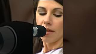 PJ Harvey - Dress (2003) Live
