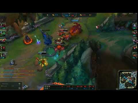 shaco R across big wall bug