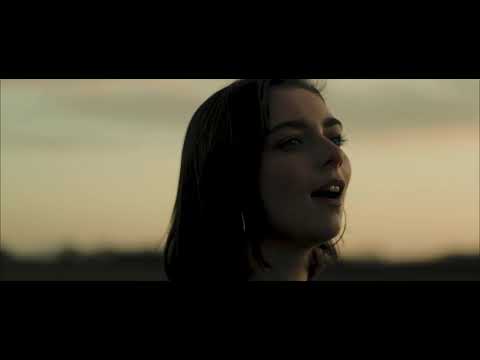 Jodie Nicholson - I Must Be Dreaming