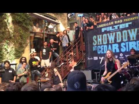 Haim - "Don't Save Me" - SXSW 2013 - Showdown on Cedar