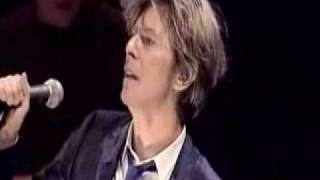 David Bowie - Heroes (live)