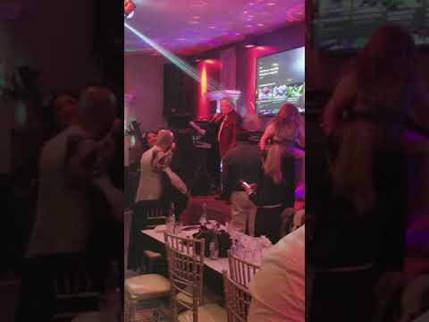 Evin agassi Live