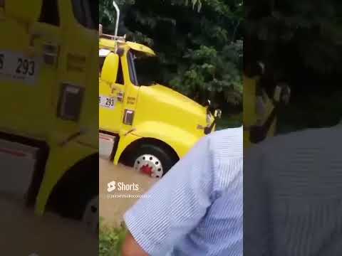 Cuando Se Inunda La Carretera Piamonte Cauca Colombia 🇨🇴 Pero Todo Es Posible Con Dios