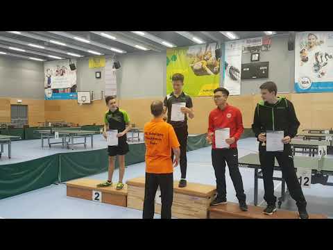 Lorenz Bode wird Bezirksmeister im Einzel der Jugend