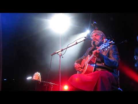 typh barrow : aloha (duet with gulaan) [17.01.2020] bruxelles, botanique